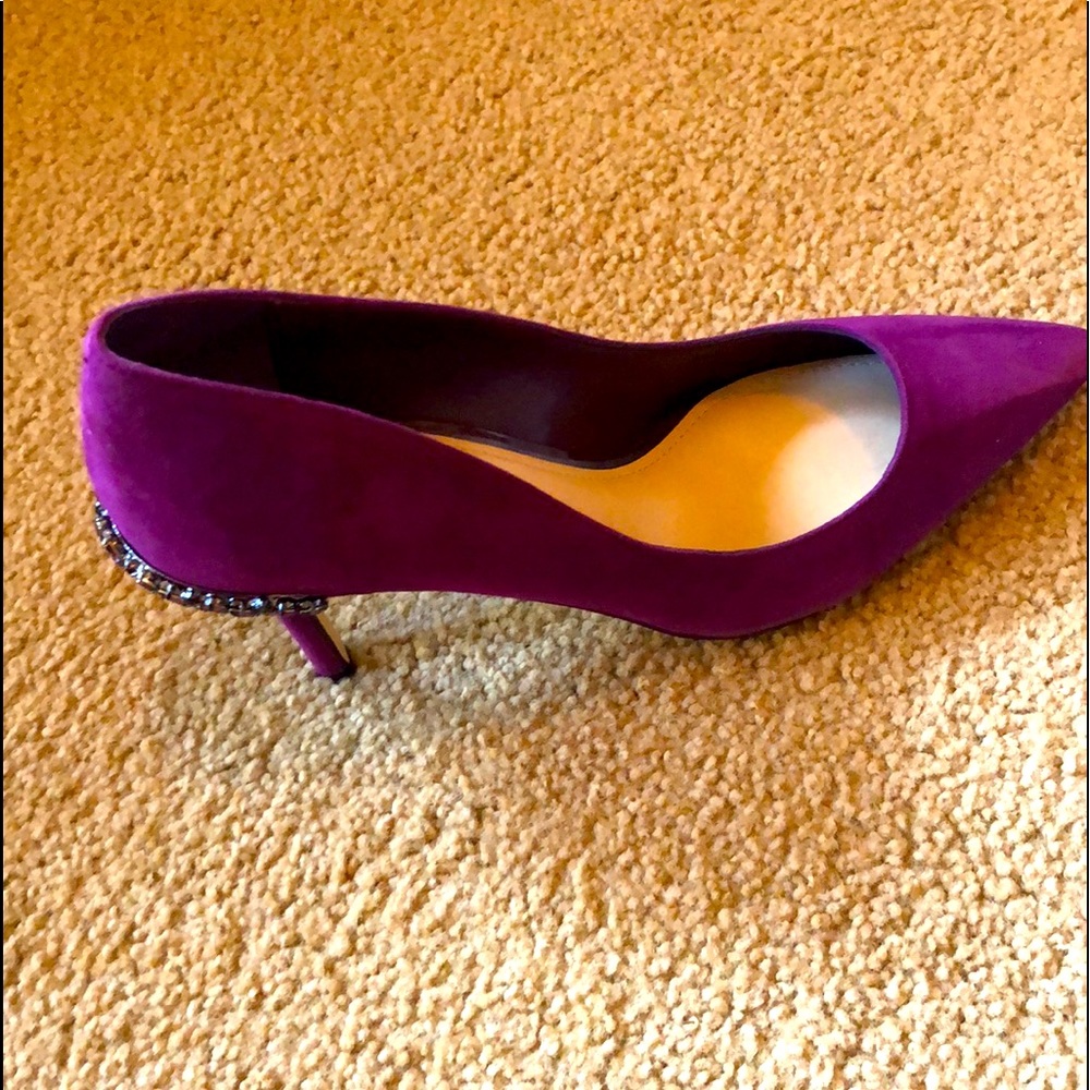 White House Black Market rich plum heels